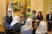 Dilma e Kirchner com as mães e avós da Praça de Maio 5