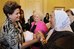 Dilma e Kirchner com as mães e avós da Praça de Maio 2