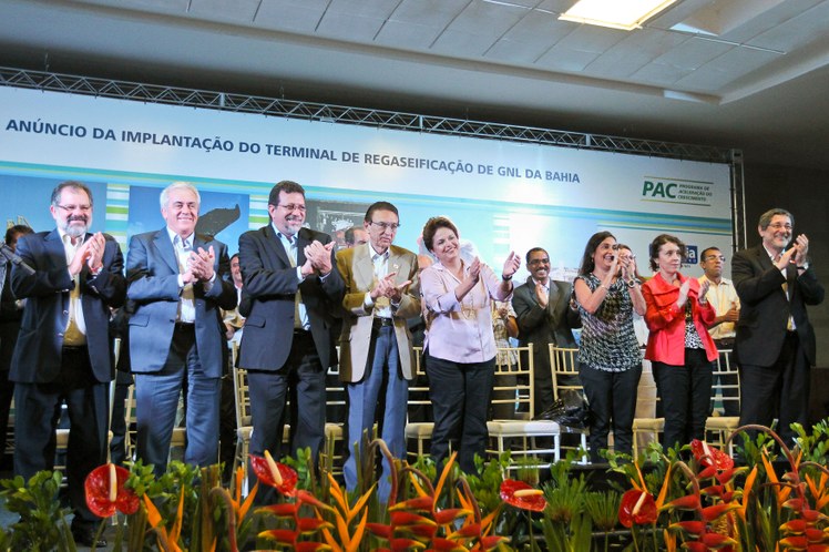 Dilma Rousseff participa de cerimônia 1