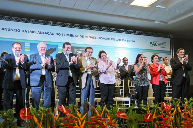 Dilma Rousseff participa de cerimônia 1