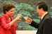 Dilma e Hu Jintao brindam após cerimônia de assinatura de atos 1