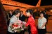 Dilma é recebida com flores durante chegada a Sanya, China 1