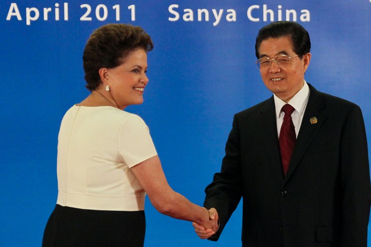 Presidenta Dilma Rousseff cumprimenta o presidente da China, Hu Jintao 1