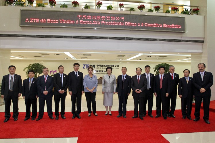 Dilma Rousseff visita ZTE em Xian, na China 2