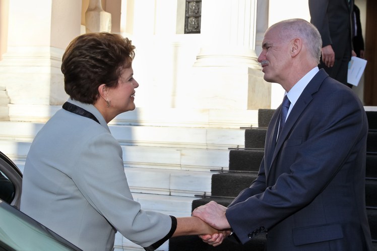 Dilma Rousseff durante encontro com Georges Papandreu 6