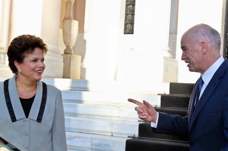 Dilma Rousseff durante encontro com Georges Papandreu 2