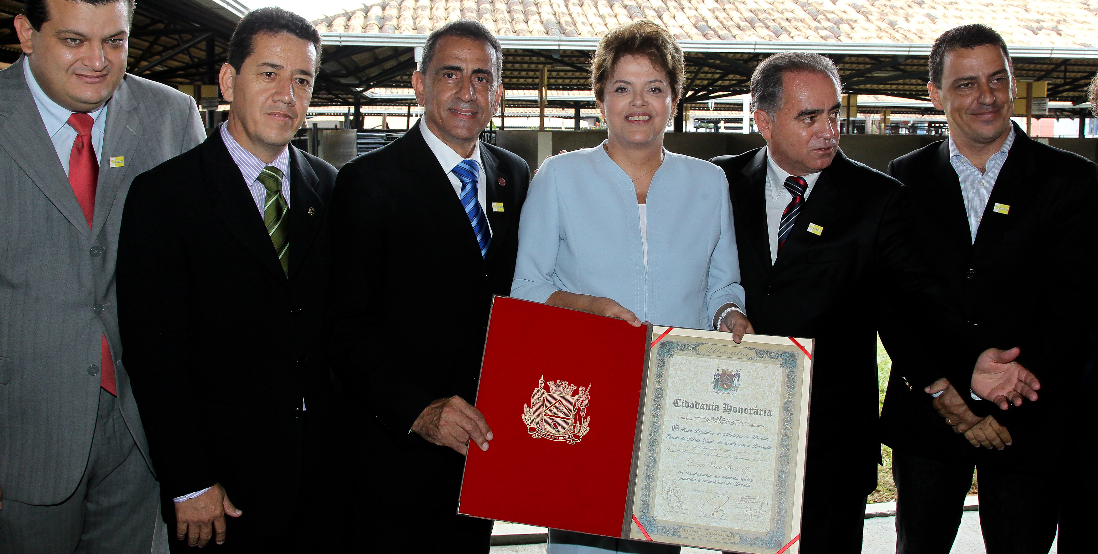 Presidenta Dilma Rousseff recebe título de cidadã honorária de Uberaba 2