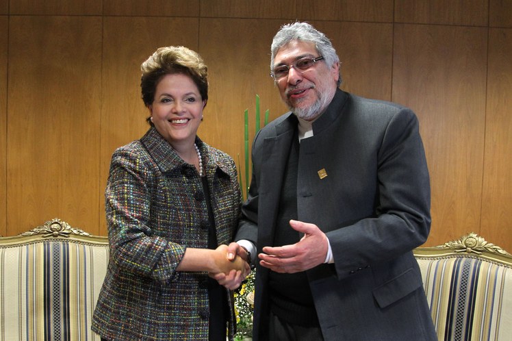 Dilma Rousseff durante reunião privada com Fernando Lugo