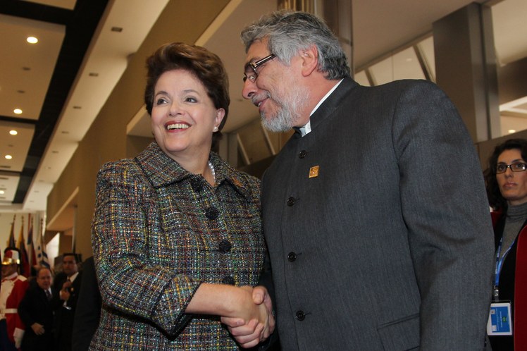 Presidenta Dilma Rousseff é recebida pelo presidente do Paraguai, Fernando Lugo 2