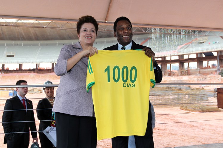 Visita a Obras da Copa do Mundo da FIFA brasil 2014 - 2