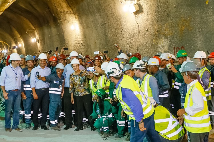 Visita à Travessia do Túnel de Conexão entre São Conrado e a Barra na Linha 4 do Metrô - Trackmobile - 07