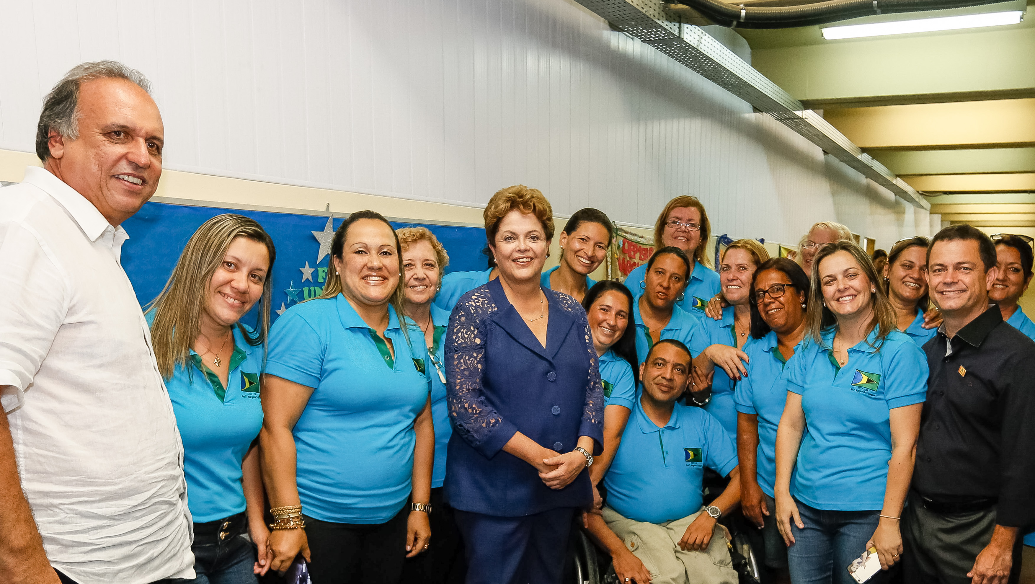 Visita ao Centro Integrado de Educação Pública - CIEP - Apresentação do Programa Piraí Digital - 02