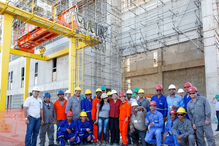Visita às obras da Estação de Bombeamento - EBI-1, do Projeto de Integração do Rio São Francisco - PISF - 01 Visita às obras da Estação de Bombeamento - EBI-1, do Projeto de Integração do Rio São Francisco - PISF - 01