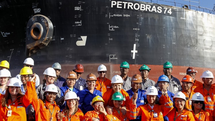 Visita às obras da P-74 no Estaleiro Inhaúma - 01