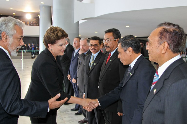 Presidenta durante cerimônia oficial de chegada do primeiro-ministro do Timor Leste, Xanana Gusmão 2