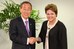 Dilma Rousseff cumprimenta o secretário-geral das Nações Unidas, Ban Ki-moon, durante encontro