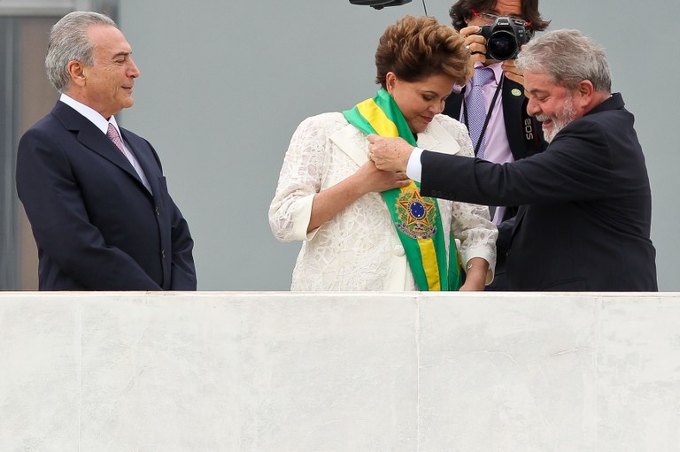 Presidenta Dilma Rousseff recebe faixa presidencial do presidente Lula. Brasília-DF, 01/01/2011