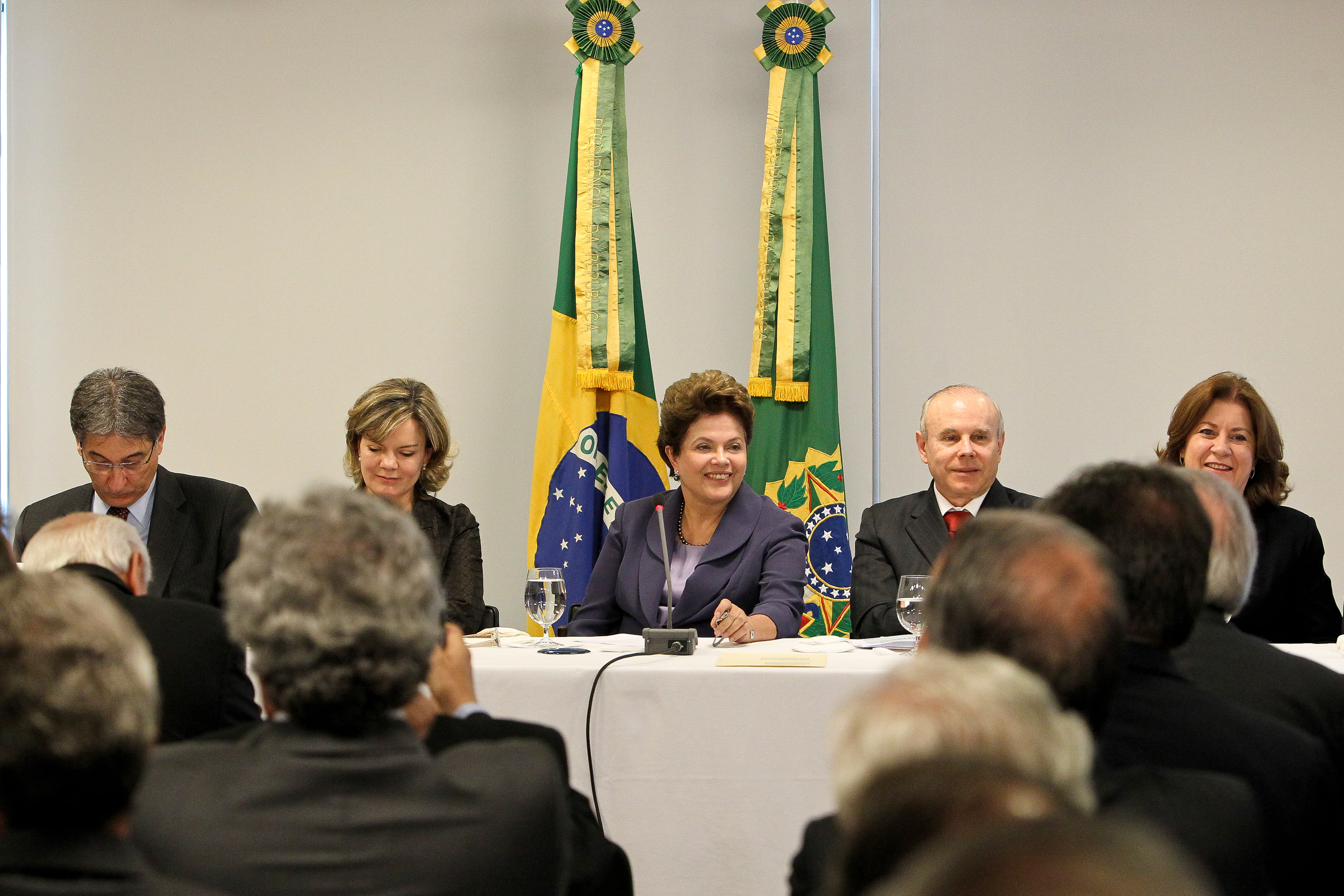 Presidenta Dilma Rousseff durante reunião com membros do Fórum Nacional da Indústria. Brasília-DF, 02/08/2011 