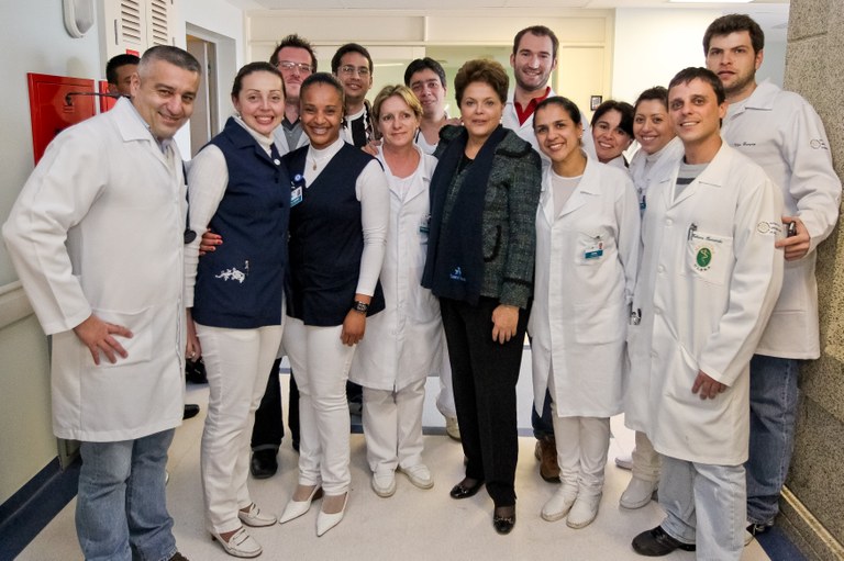Presidenta Dilma Rousseff participa da cerimônia de entrega de novos leitos no Hospital Universitário da Universidade Luterana do Brasil (Ulbra). Canoas-RS, 02/09/2011