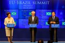 Presidenta Dilma Rousseff faz declaração a imprensa durante a V Cúpula Brasil-União Européia. Bruxelas - BEL, 04/10/2011