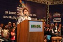  Presidenta Dilma Rousseff discursa na cerimônia de entrega de unidades habitacionais do programa Minha Casa, Minha Vida. Juazeiro-BA, 05/08/2011 