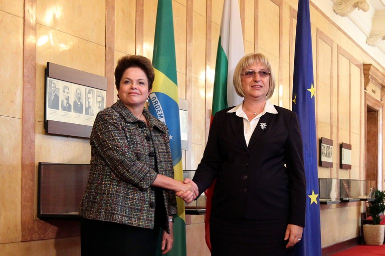 Presidenta Dilma Rousseff é recebida pela Sra. Tsetska tsacheva, Presidenta da Assembléia Nacional da Bulgária. Sófia - BG, 05/10/2011