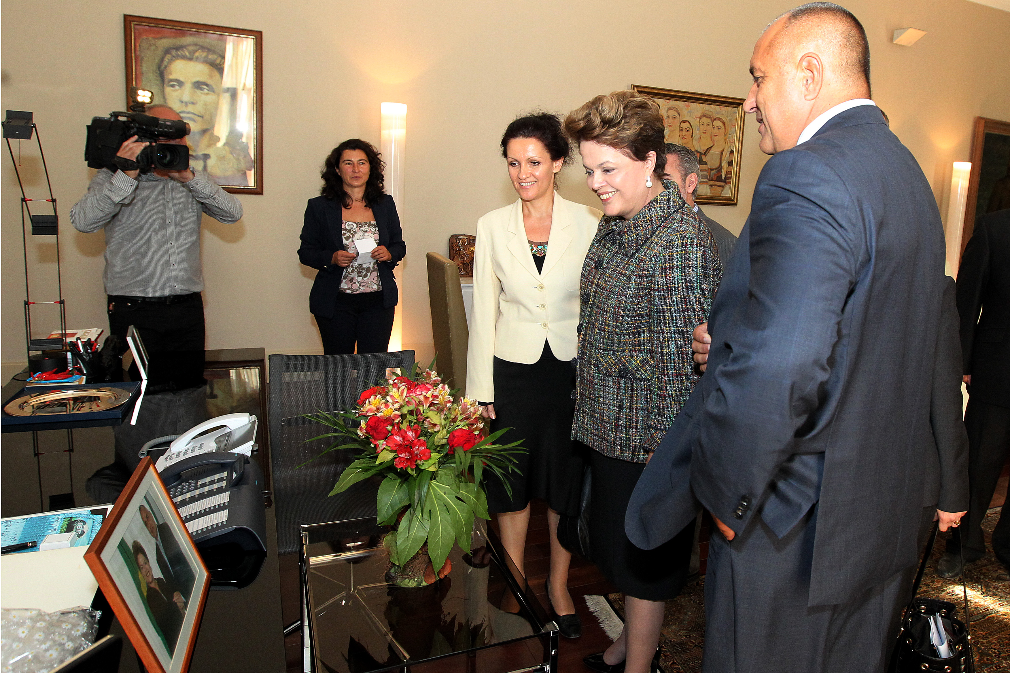 Presidenta Dilma Rousseff é recebida pelo Primeiro-Ministro da Bulgária Sr. Boyko Borissov. Sófia-BG, 05/10/2011