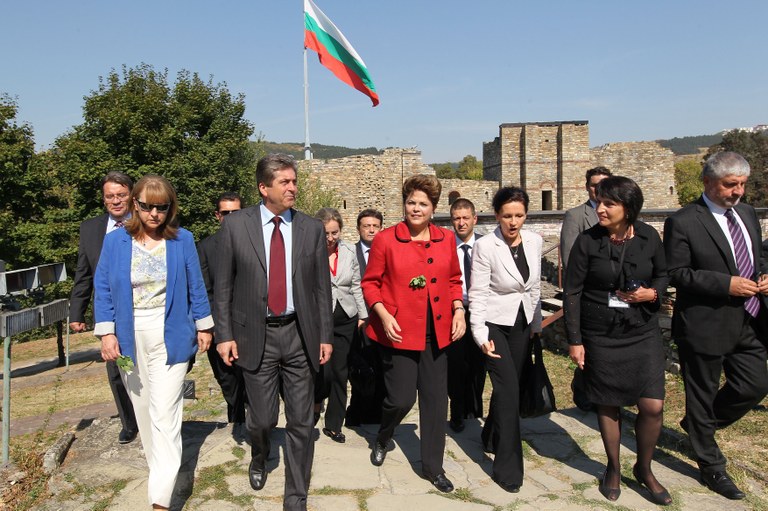 Presidenta Dilma Rousseff,  acompanhada do Presidente da república da Bulgária, Sr.Georgi Parvanov e da Primeira Dama Sra. Zorka Petrova Parvanova,  Visitam o Forte Tsarevets na Cidade de Veliko Tarnovo. Veliko Tarnovo-BG, 06/10/2011