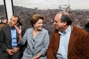 Presidenta Dilma Rousseff, o governador Sérgio Cabral e o vice-governador Luiz Fernando Pezão durante visita à estação de teleférico do Morro do Alemão. Rio de Janeiro-RJ, 07/07/2011