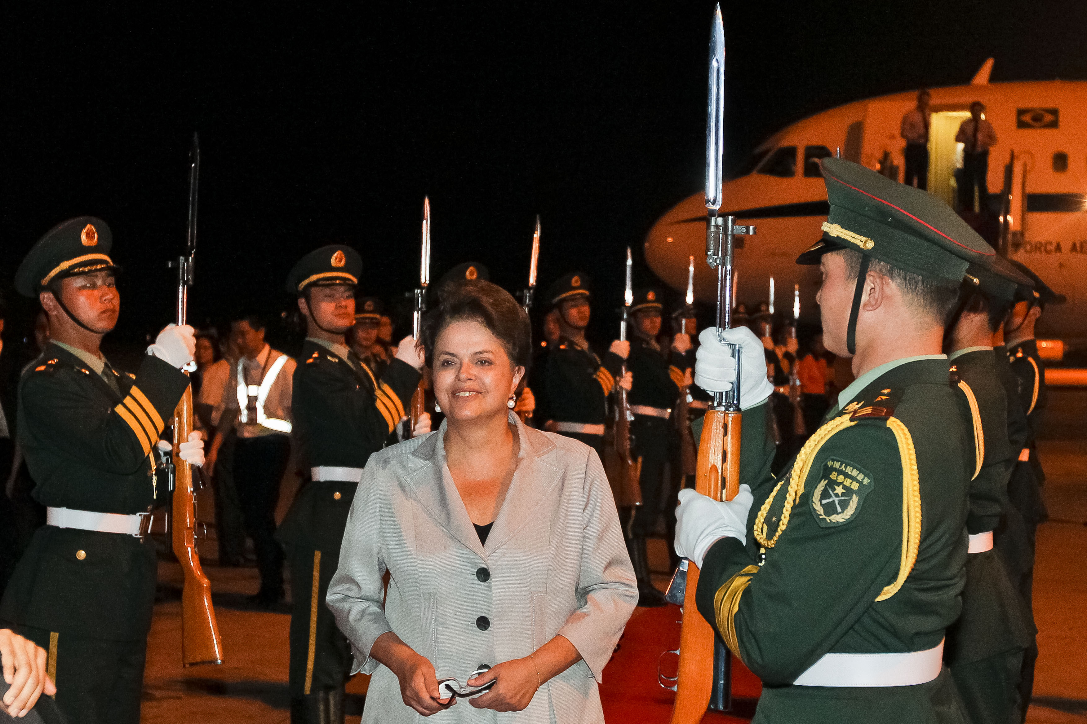Presidenta Dilma Rousseff durante chegada a Sanya, China. Sanya-China, 13/04/2011 