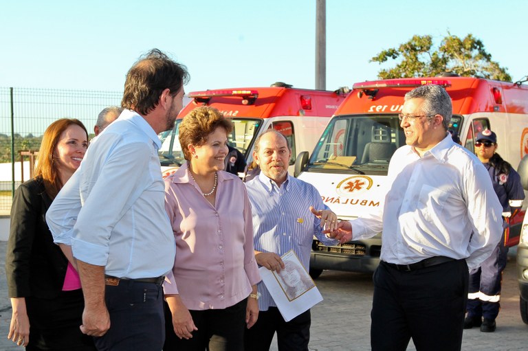 Presidenta Dilma Rousseff, acompanhada do governador do Ceará, Cid Gomes, visita a Policlínica Regional de Pacajus. Pacajus-CE, 11/08/2011