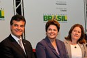 Presidenta Dilma Rousseff participa da Cerimônia de anúncio de investimentos do PAC Mobilidade Urbana Grandes Cidades. Curitiba - PR, 13/10/2011