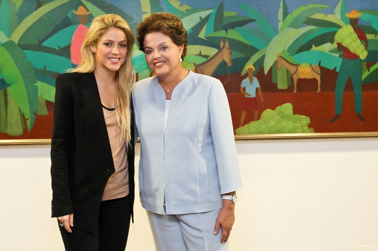 Presidenta Dilma Rousseff e a cantora Shakira durante encontro no Palácio do Planalto. Brasília-DF, 17/03/2011 