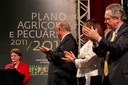 Presidenta Dilma Rousseff discursa durante cerimônia de lançamento do Plano Agrícola e Pecuário 2011-2012, em Ribeirão Preto-SP, 17/06/2011