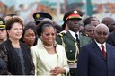 Presidenta Dilma Rousseff ao lado do Presidente e da 1ª Dama de Moçambique, durante Cerimônia de Oferenda Floral a Samora Machel. Maputo-Moçambique,19/10/2011