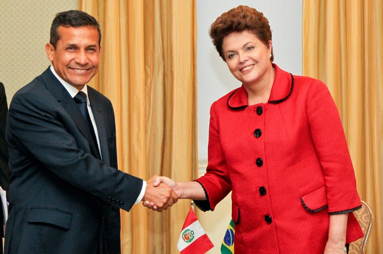 Presidenta Dilma Rousseff durante encontro bilateral com o presidente do Peru, Ollanta Humala no Hotel Waldorf Astoria. Nova Iorque-EUA, 21/09/2011