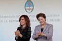 Presidenta Dilma Rousseff e a presidenta da Argentina, Cristina Kirchner, durante cerimônia de inauguração da Embaixada da República Argentina. Brasília-DF, 29/07/2011  