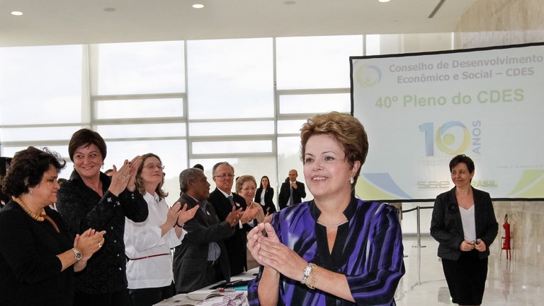 Presidenta Dilma Rousseff durante a  40ª Reunião Ordinária do Pleno do Conselho de Desenvolvimento Econômico e Social - CDES. Brasília - DF, 27/02/2013