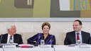 Presidenta Dilma Rousseff e o ministro Wellington Moreira Franco da Secretaria de assuntos Estratégicos / PR, Nelson Barbosa, ministro interino da fazenda, durante a 40ª Reunião Ordinária do Pleno do Conselho de Desenvolvimento Econômico e Social - CDES. Brasília - DF, 27/02/2013