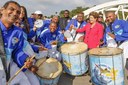  Presidenta Dilma Rousseff posa para fotos com integrantes da Escola de Samba Beija Flor de Nilópolis, durante abertura ao tráfego do Arco Metropolitano do Rio de Janeiro. Duque de Caxias-RJ, 01/07/2014  