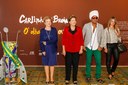 Presidenta Dilma Rousseff, Ministra da Cultura Marta Suplicy e a coordenadora Andréa Mota durante abertura da exposição "O olhar que ouve", de Carlinhos Brown. Brasília - DF, 23/04/2013