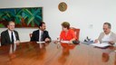 Presidenta Dilma Rousseff recebe Claude-Louis Gallien, Presidente da FISU, Agnelo Queiroz, Governador de Brasília e o Aldo Rebelo, Ministro do Esporte. Brasília - DF, 17/10/2013