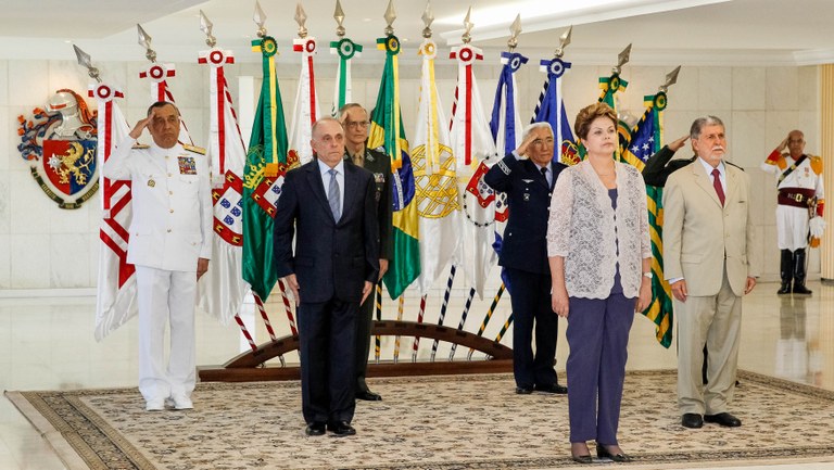 Presidenta Dilma Rousseff durante almoço de confraternização com Oficiais-Generais das Forças Armadas. Brasília - DF, 20/12/2012
