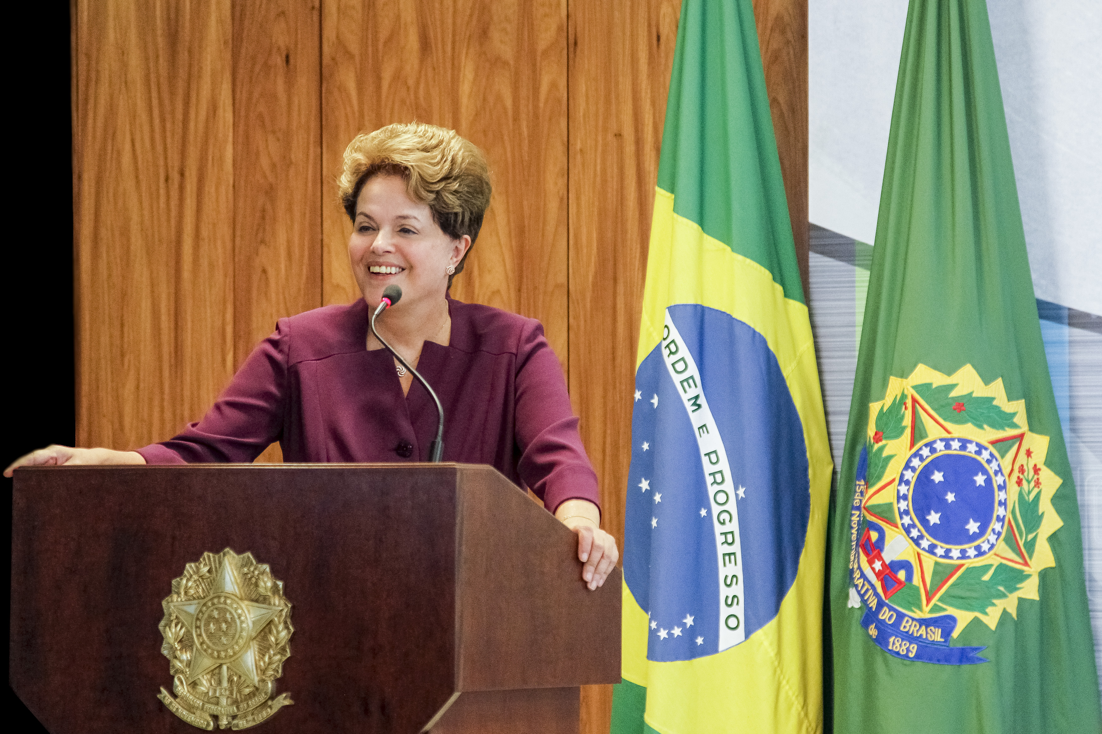 Presidenta Dilma Rousseff durante apresentação do PAC Mobilidade Médias Cidades, no Palácio do Planalto. Brasília - DF, 19/07/2012