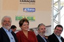  Presidenta Dilma Rousseff participa da cerimônia de emissão da ordem de serviço de início das obras de Urbanização Integrada da Bacia do Rio Camaçari . Salvador - BA, 30/01/2012