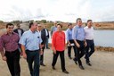 Presidenta Dilma Rousseff durante à visita às obras da Etapa útil I do Canal Acauã-Araçagi - Adutor da Vertente Litorânea. Barragem Acauã - Itatuba - PB, 04/03/2013