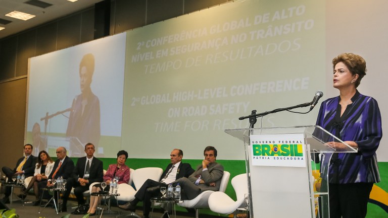 Presidenta Dilma Rousseff durante cerimônia de abertura da 2ª Conferência Global de Alto Nível sobre Segurança no Trânsito. Brasília-DF, 18/11/2015