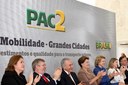 Presidenta Dilma Rousseff durante cerimônia de anúncio de investimentos do PAC Mobilidade Grandes Cidades. Brasília - DF, 24/04/2012