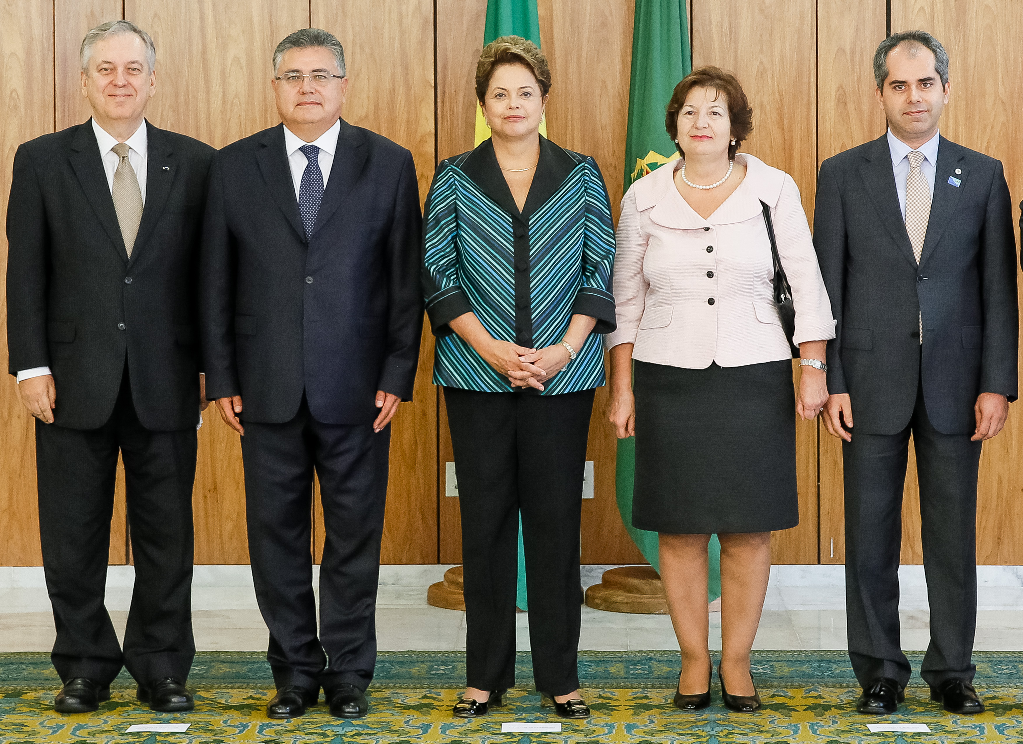 Presidenta Dilma Rousseff recebe do embaixador da República da Turquia Senhor, Hüseyin Lapzip Diriöz a carta credencial dos Embaixadores Estrangeiros. Brasília - DF, 10/11/2014