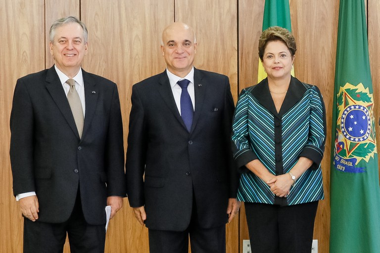 Presidenta Dilma Rousseff recebe do Embaixador do Reino Hashemita da Jordânia Senhor, Malek Twal a carta credencial dos Embaixadores Estrangeiros. Brasília - DF, 10/11/2014